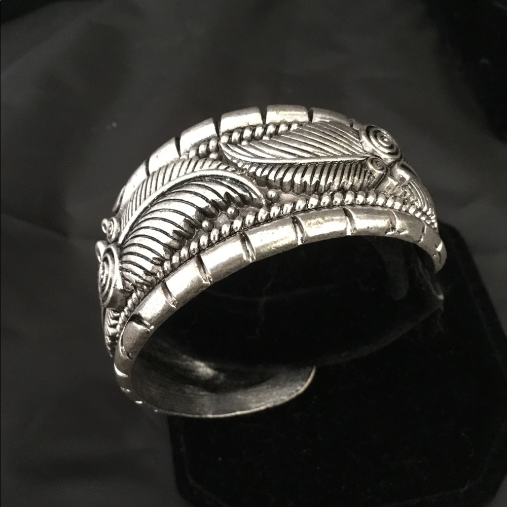 Bracelet - Picture 6 of 6